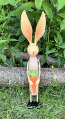 PEANUT RABBIT W/FEET HOLDING A CARROT *NEW* AVAIL JAN 2025